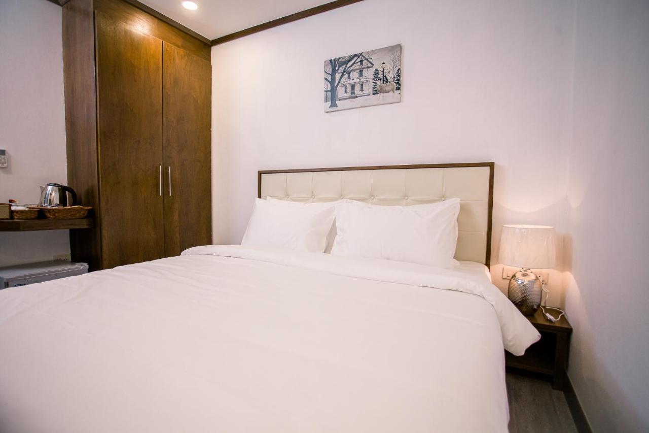 Hotel De Thaphae Chiangmai Chiang Mai Esterno foto