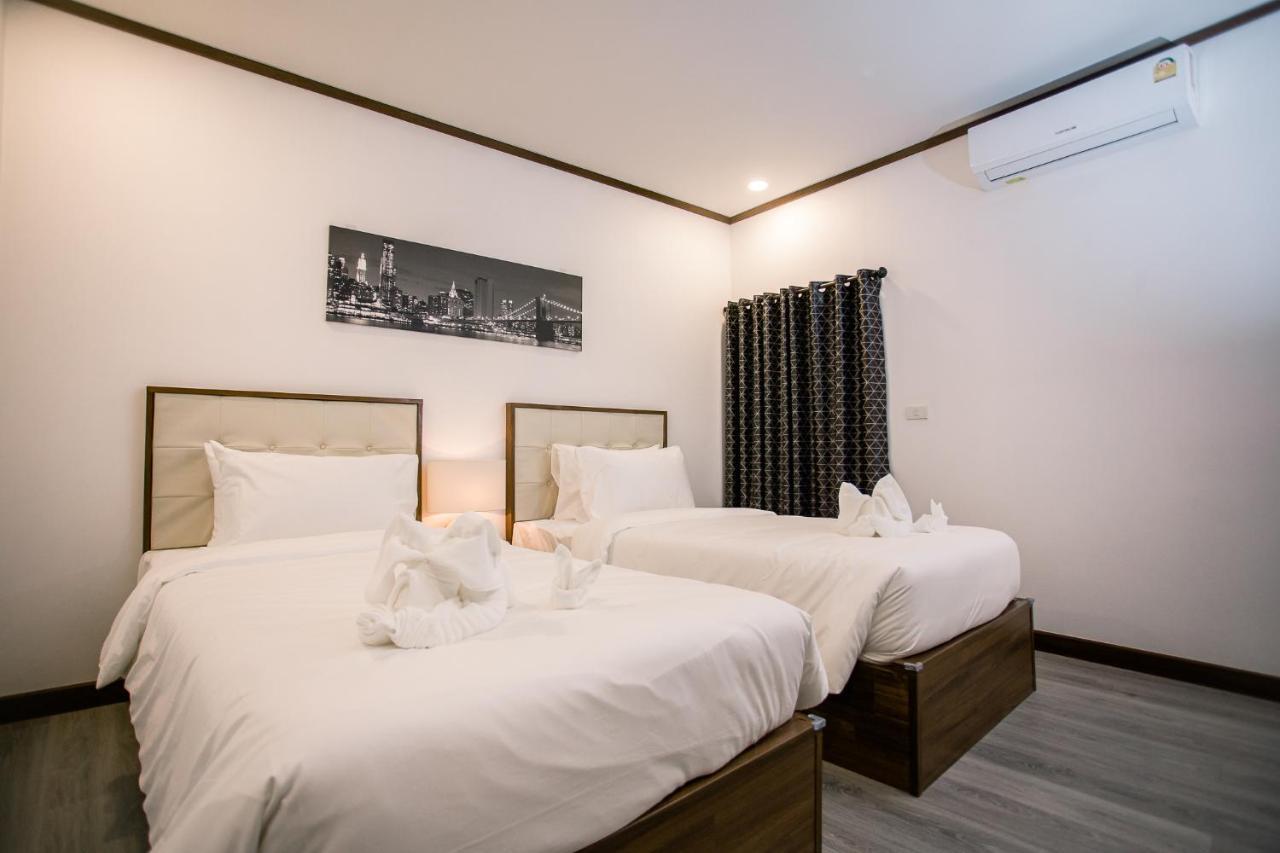 Hotel De Thaphae Chiangmai Chiang Mai Esterno foto